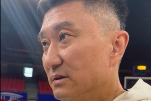 球天下体育官网-杜锋：虽G1赢了还是要准备困难 上海投入很大 光外援就花了很多